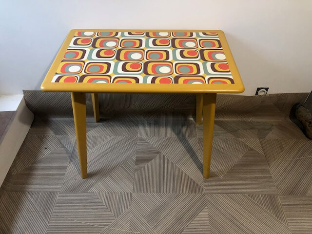 Table année 70