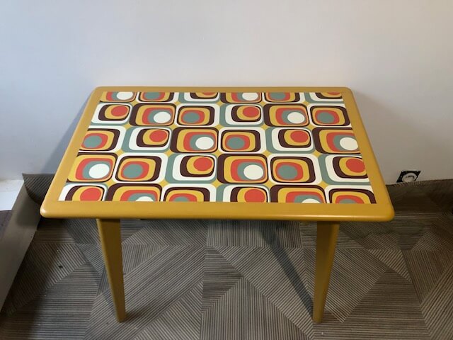 Table année 70